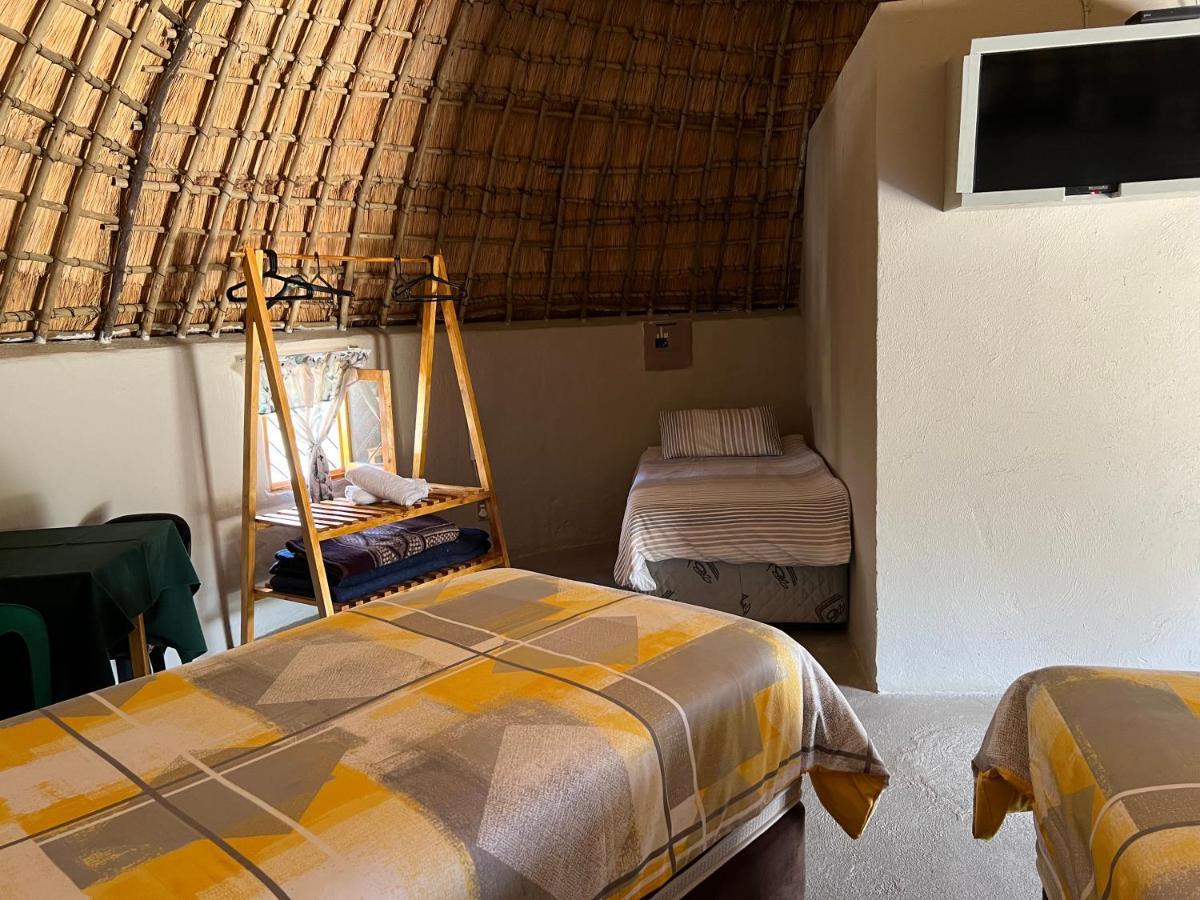 Kwakunje Guest Lodge 던디 외부 사진